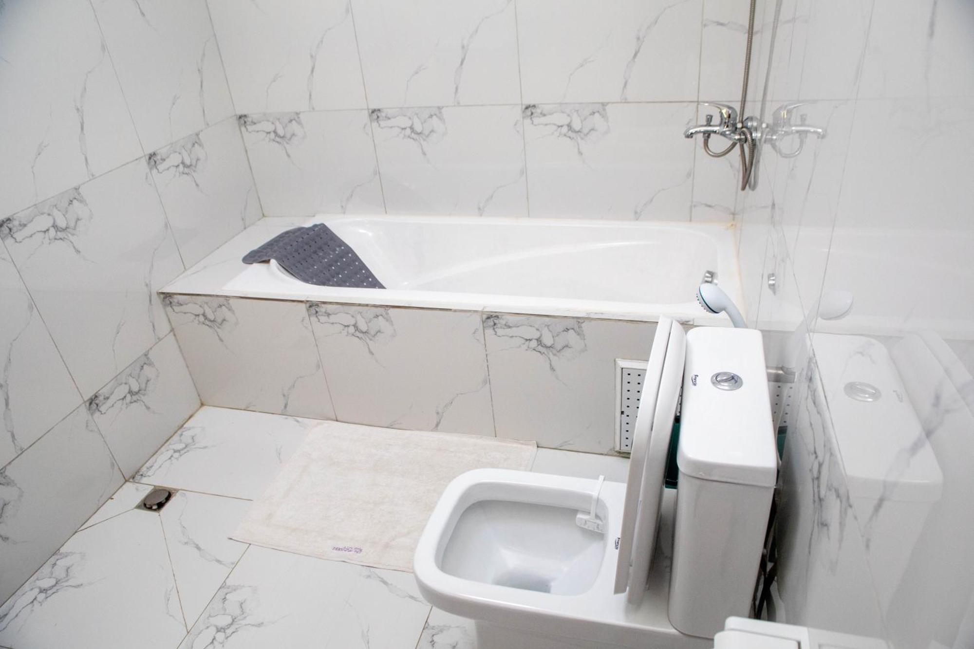 Hotel Les Orchidees Cotonou Cameră foto