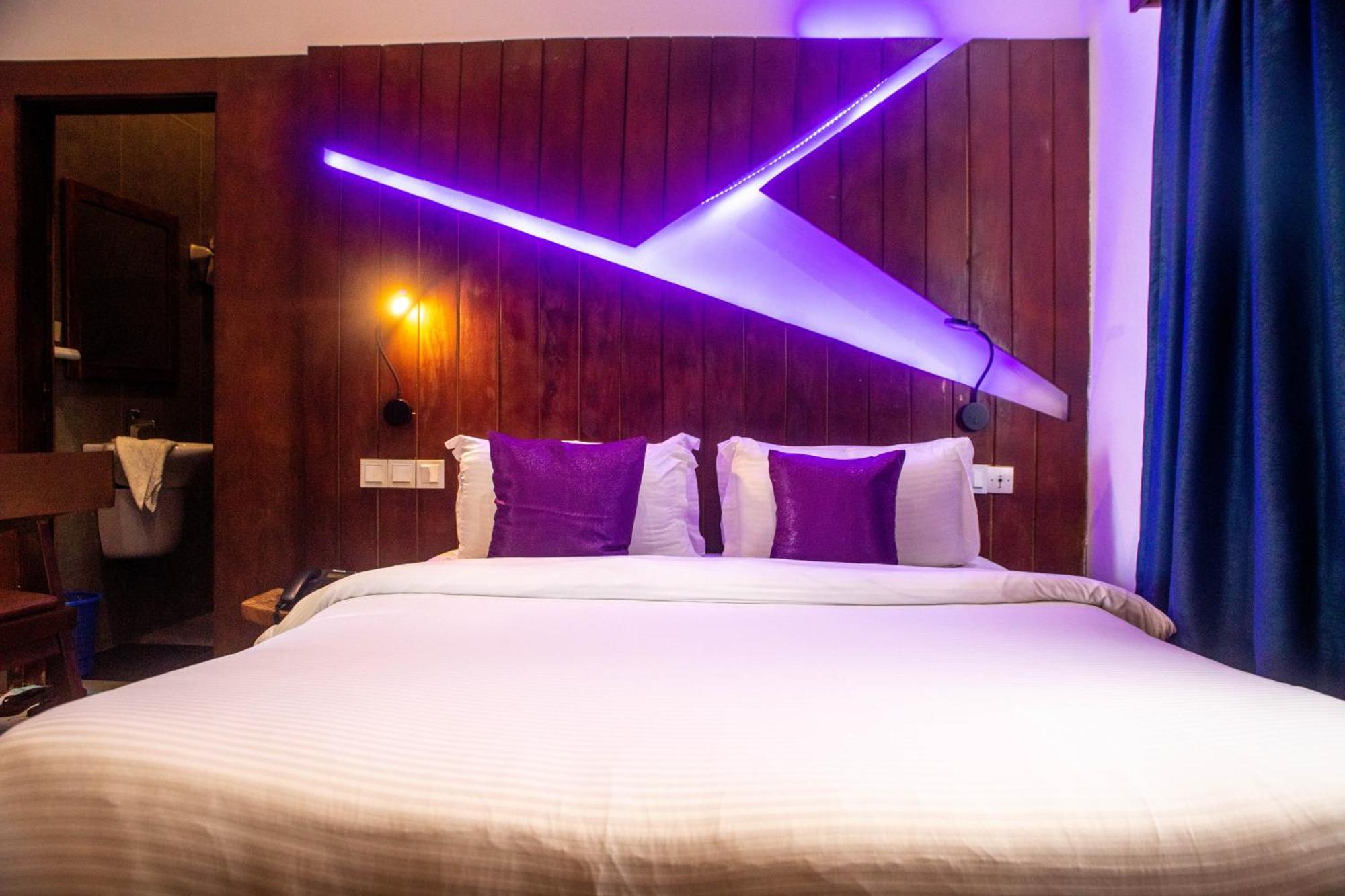 Hotel Les Orchidees Cotonou Cameră foto