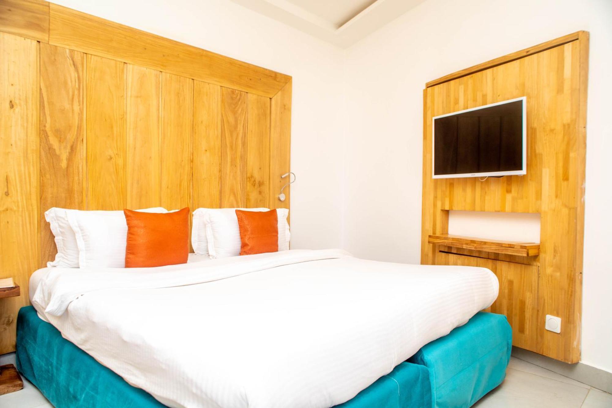 Hotel Les Orchidees Cotonou Exterior foto