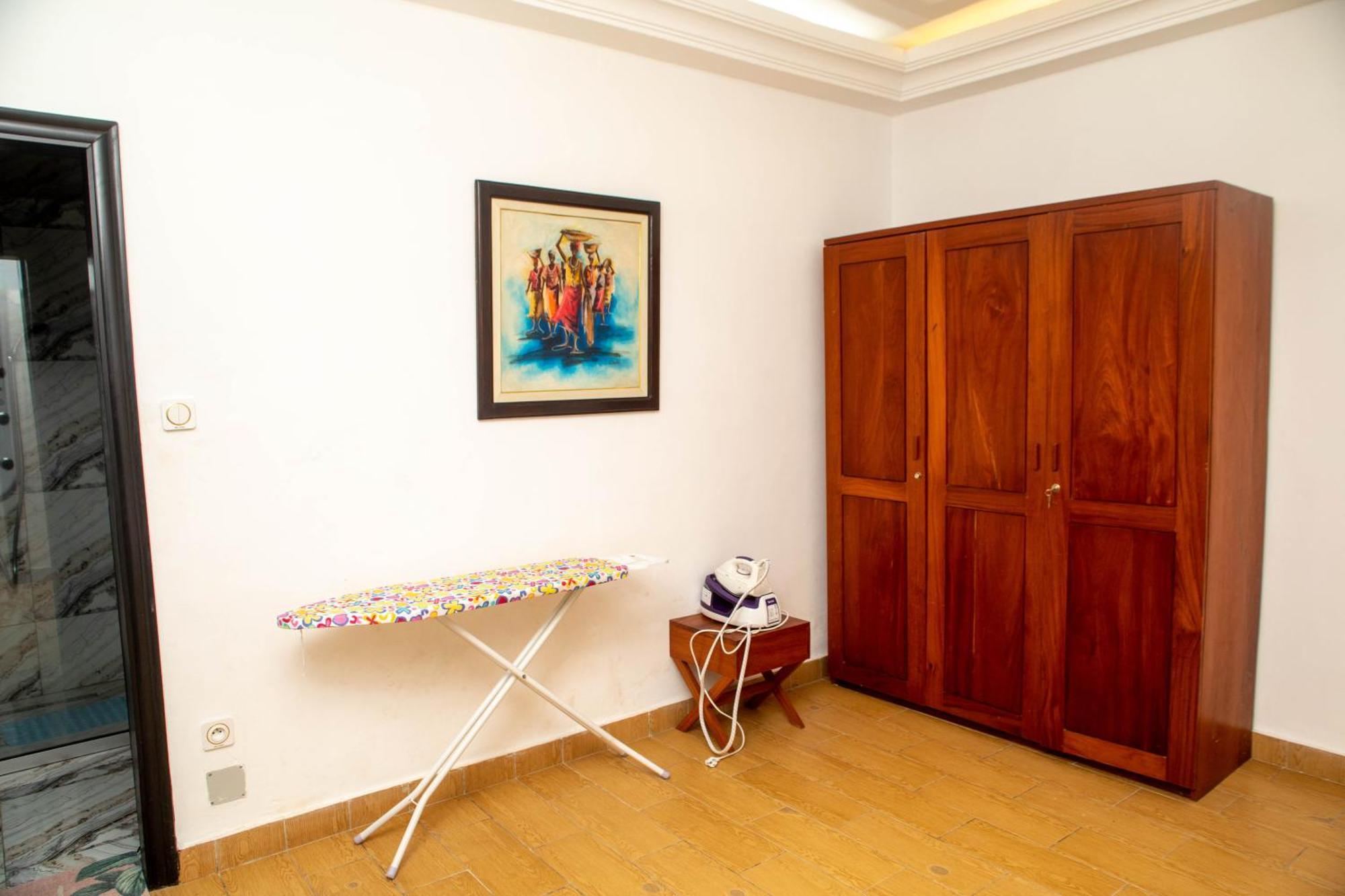 Hotel Les Orchidees Cotonou Cameră foto